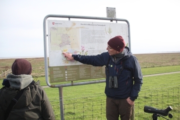 Exkursionsleiter Gundolf Reichert von der Nationalparkverwaltung